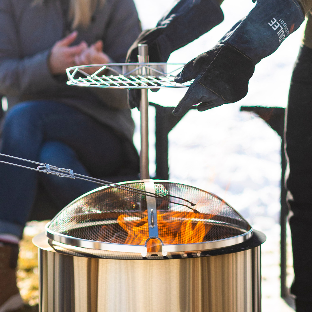 CouleeYard™ 19 Essential Bundle - Smokeless Fire Pit, Spark Screen, Ash Scoop, Fabric Cover